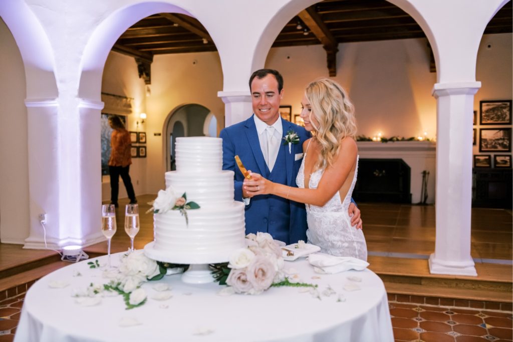 Casa Romantica Wedding Cake cutting